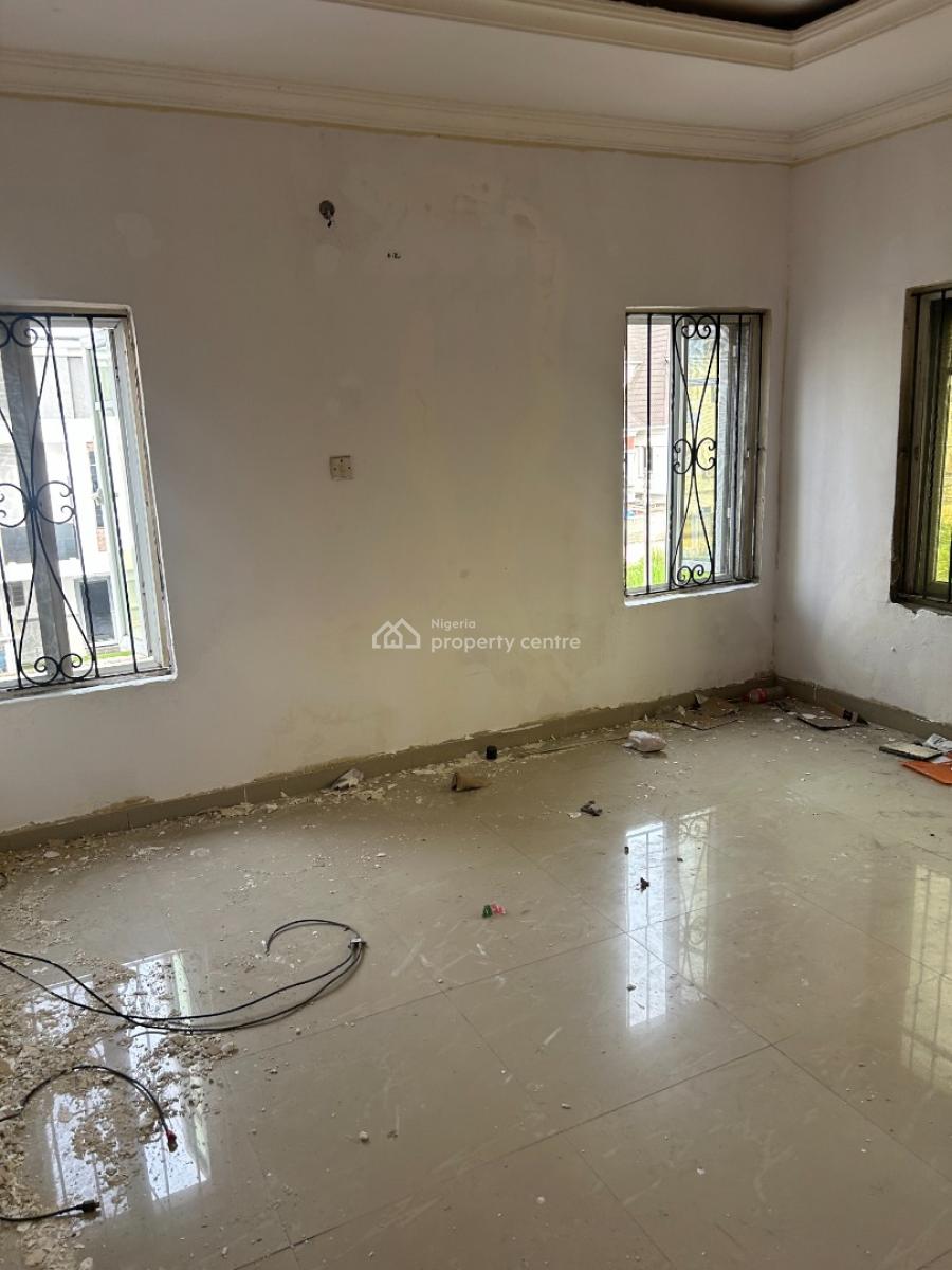 3 Bedroom Flat(upper Floor), Ikota, Lekki, Lagos, Flat / Apartment for Rent