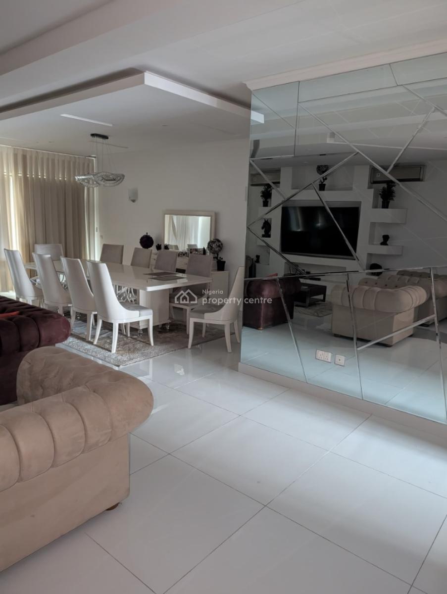 Spacious 3 Bedroom Flat with a Bq, Old Ikoyi, Ikoyi, Lagos, Flat / Apartment for Rent
