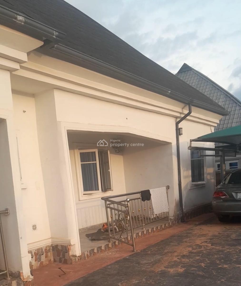 2 Masters Bedrooms with Pop Ceiling, Aruogba Road, Market Square, Off Airport Road, Benin, Oredo, Edo, House for Rent