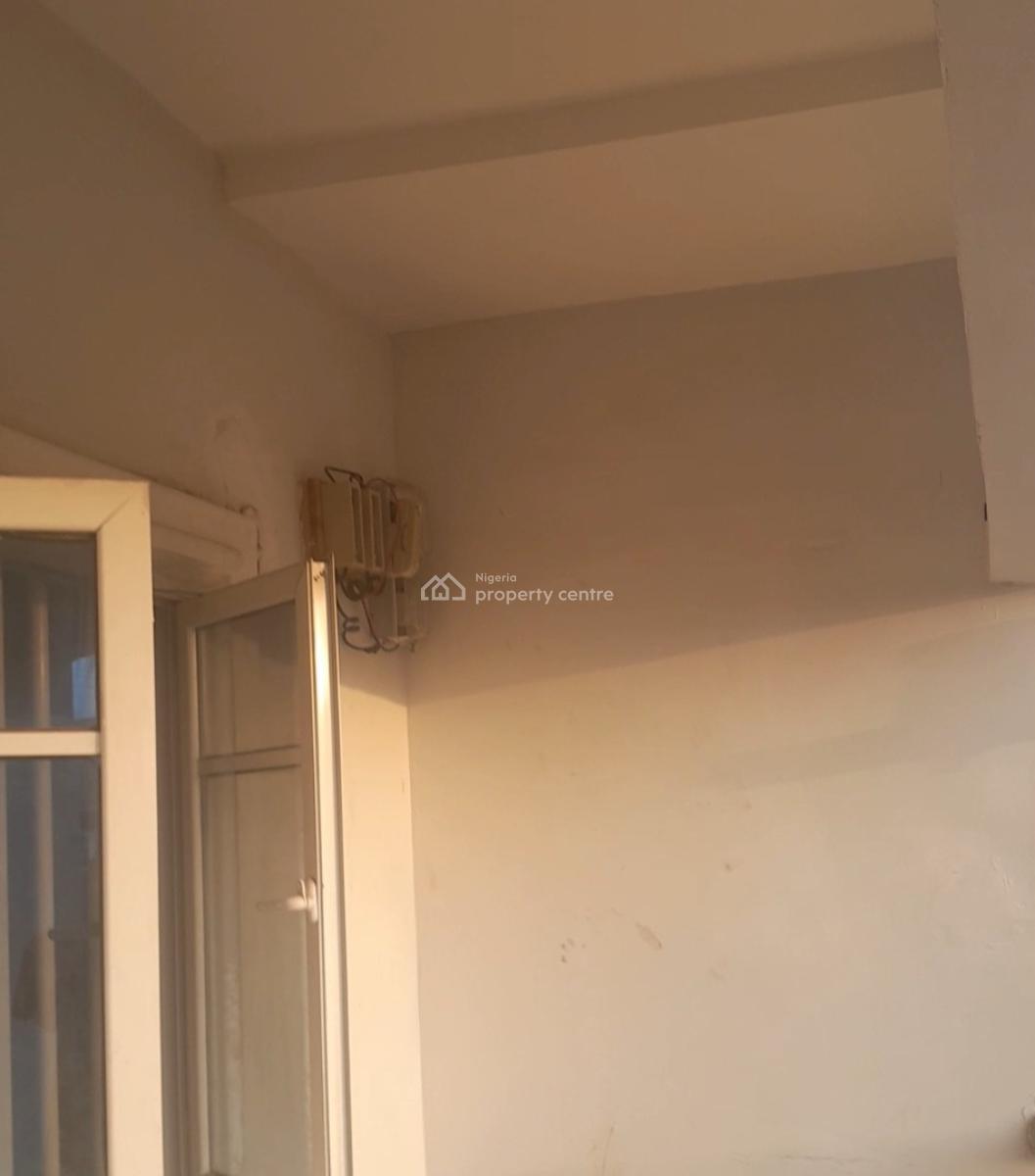 2 Masters Bedrooms with Pop Ceiling, Aruogba Road, Market Square, Off Airport Road, Benin, Oredo, Edo, House for Rent