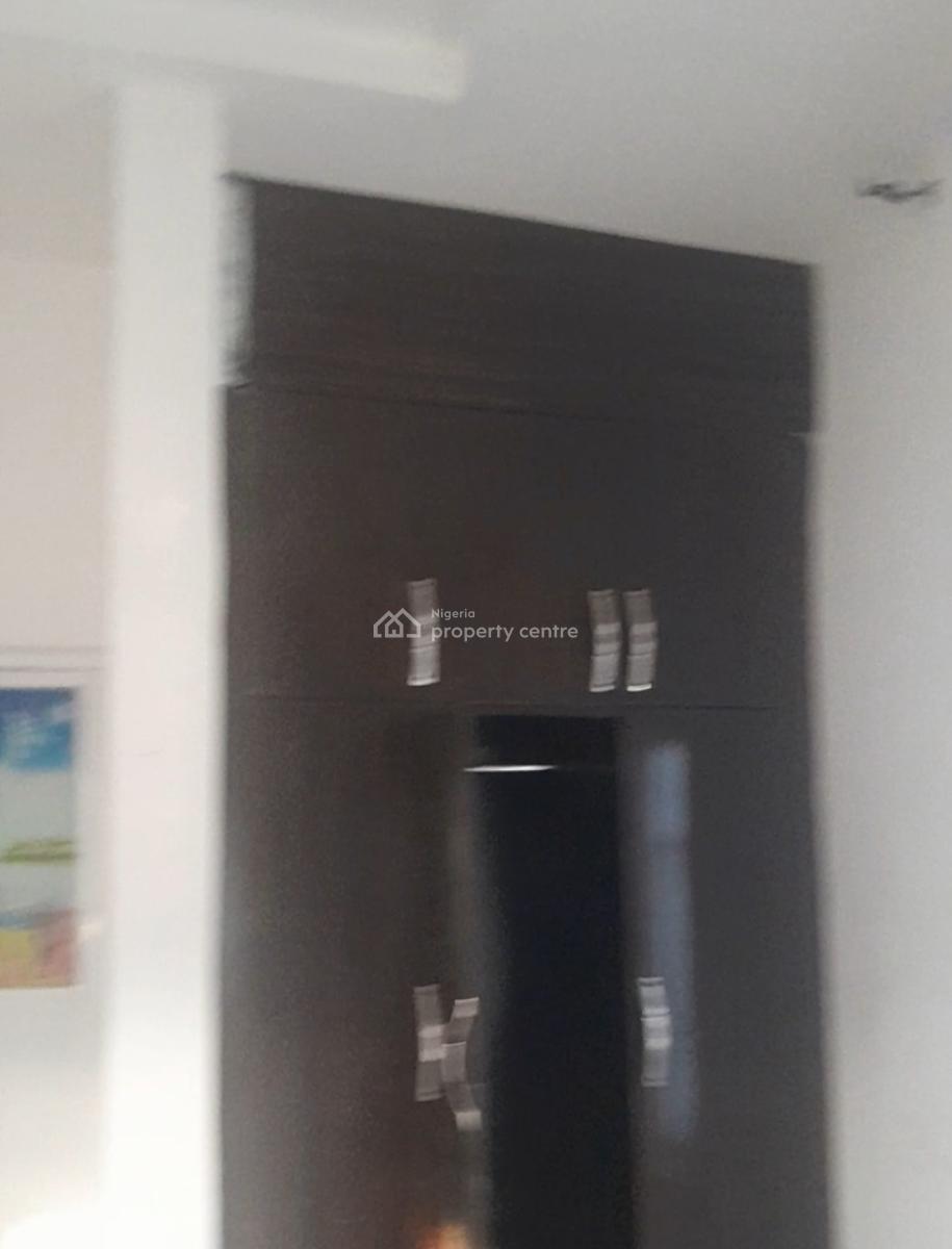 2 Masters Bedrooms with Pop Ceiling, Aruogba Road, Market Square, Off Airport Road, Benin, Oredo, Edo, House for Rent