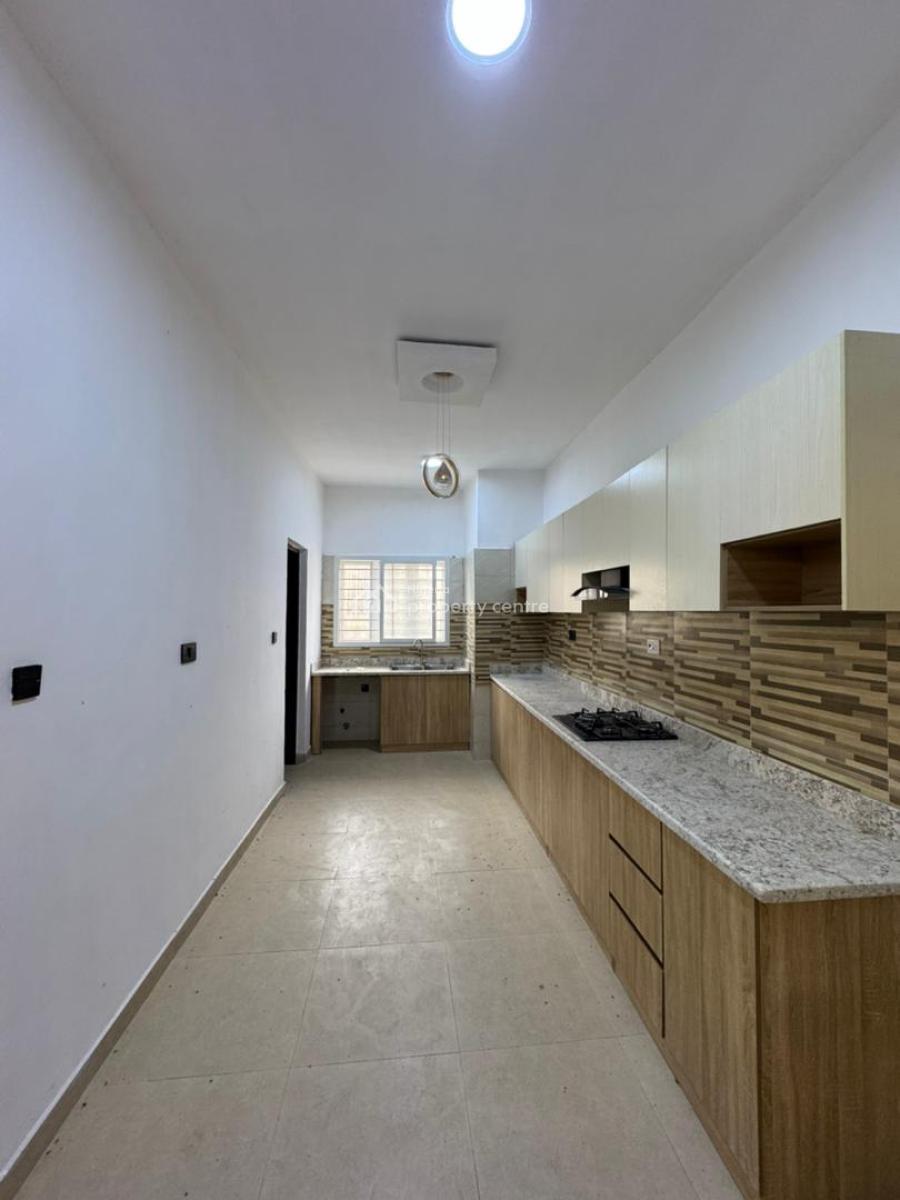 Luxury and Spacious 3 Bedroom Apartment, Ajah, Lekki, Lekki, Lagos, Flat / Apartment for Rent