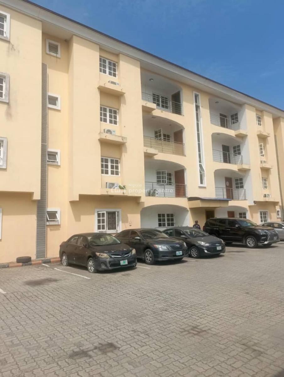 Stunning 3 Bedroom Apartment with Pool and Gym, Lekki Phase1, Lekki, Lagos, Flat / Apartment for Rent