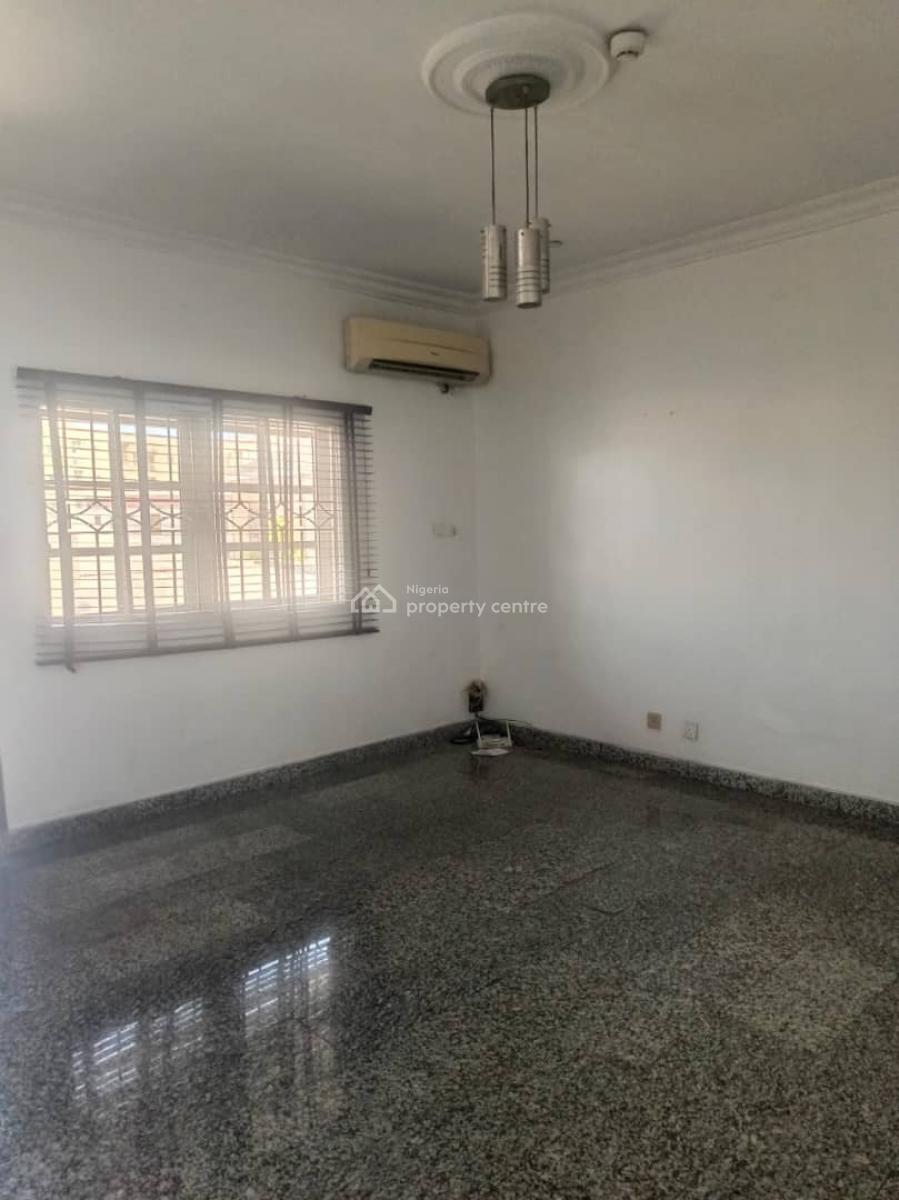 Stunning 3 Bedroom Apartment with Pool and Gym, Lekki Phase1, Lekki, Lagos, Flat / Apartment for Rent