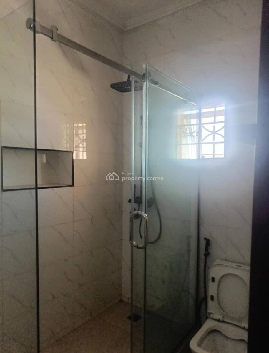 Stunning 3 Bedroom Apartment with Pool and Gym, Lekki Phase1, Lekki, Lagos, Flat / Apartment for Rent