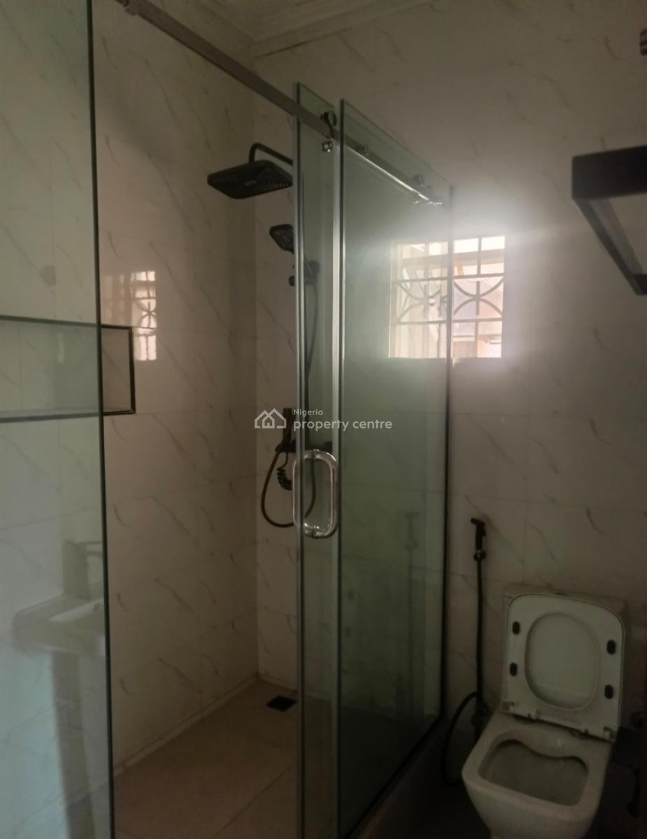 Stunning 3 Bedroom Apartment with Pool and Gym, Lekki Phase1, Lekki, Lagos, Flat / Apartment for Rent