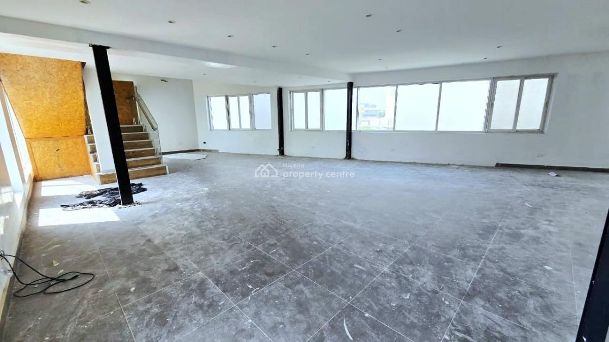 145sqm Suitable for Office Space,, Lekki Phase 1, Lekki, Lagos, Shop for Rent