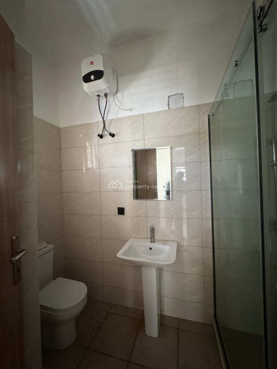 Spacious 2 Bedroom Maisonette, Ajah, Lekki, Lekki, Lagos, Flat / Apartment for Rent