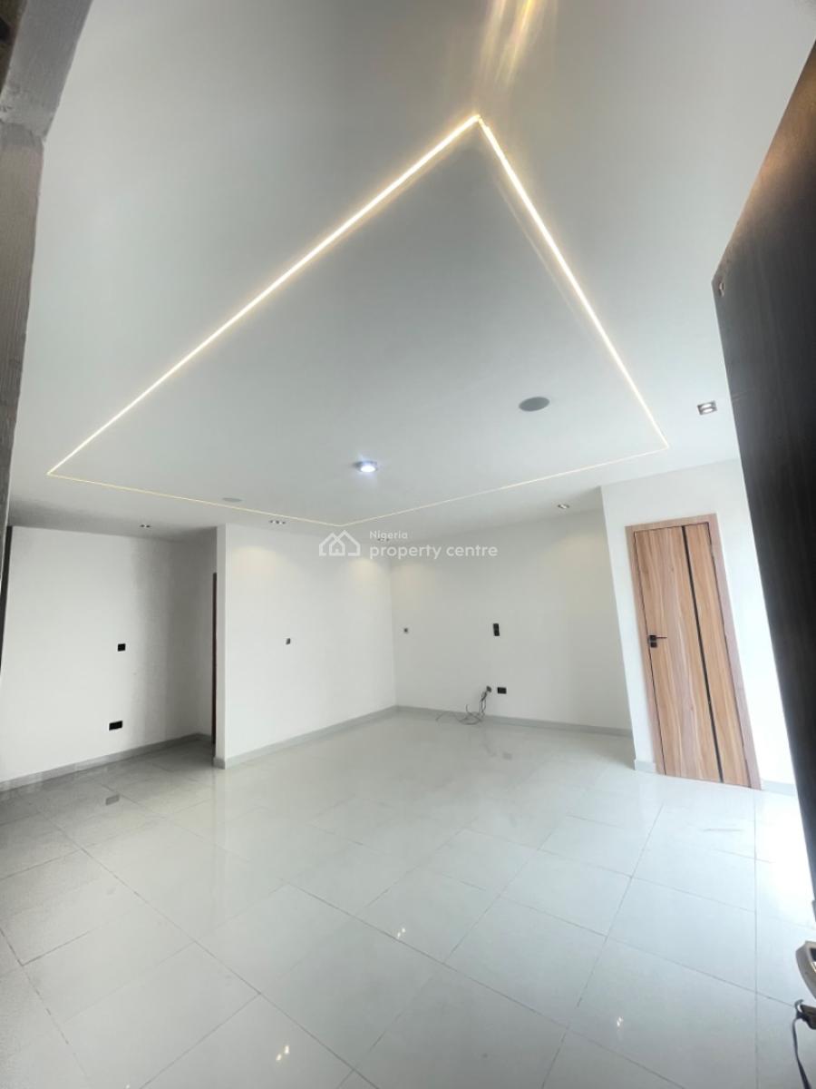 Very Spacious 1 Bedroom Flat, Harris Drive, Vgc, Lekki, Lagos, Block of Flats for Sale