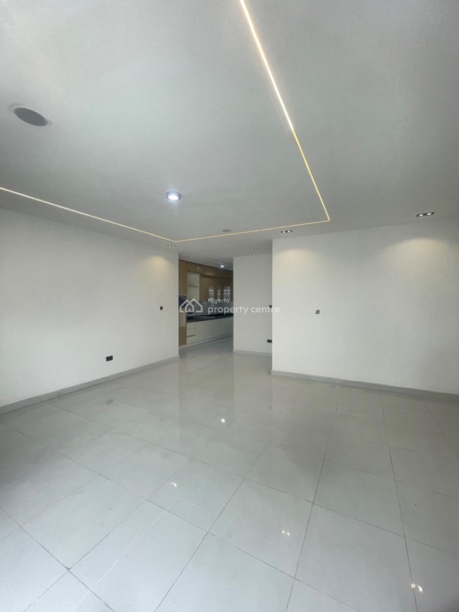Very Spacious 1 Bedroom Flat, Harris Drive, Vgc, Lekki, Lagos, Block of Flats for Sale