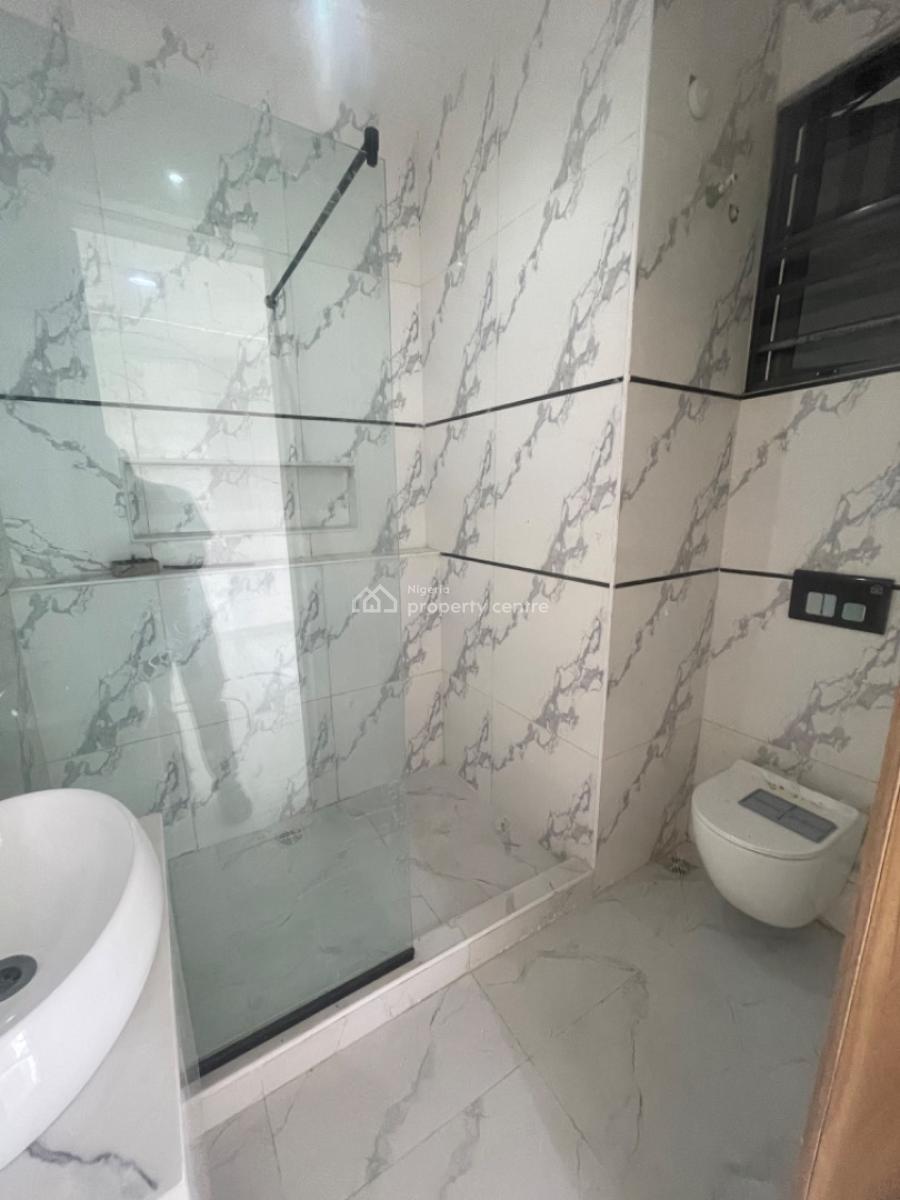 Very Spacious 1 Bedroom Flat, Harris Drive, Vgc, Lekki, Lagos, Block of Flats for Sale