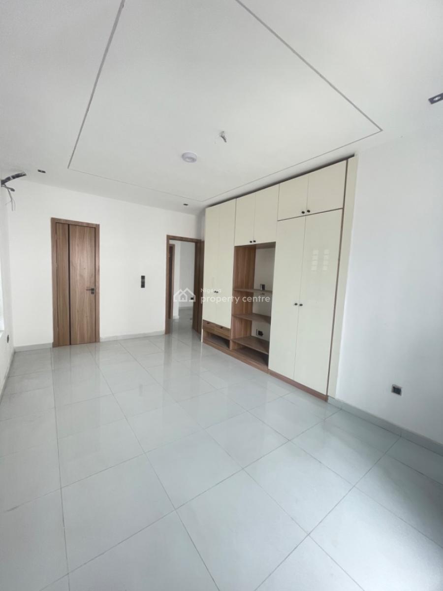 Very Spacious 1 Bedroom Flat, Harris Drive, Vgc, Lekki, Lagos, Block of Flats for Sale