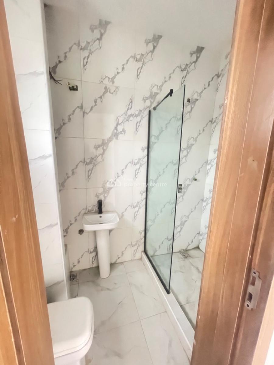 Very Spacious 1 Bedroom Flat, Harris Drive, Vgc, Lekki, Lagos, Block of Flats for Sale