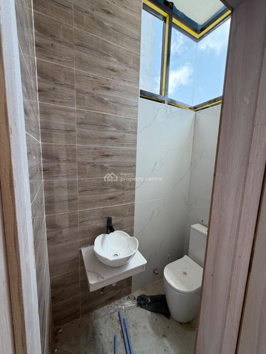 Beautiful 4 Bedroom Fully Detached Duplex with a Bq and Swimming Pool, Chevron, Lekki, Lagos, Detached Duplex for Sale