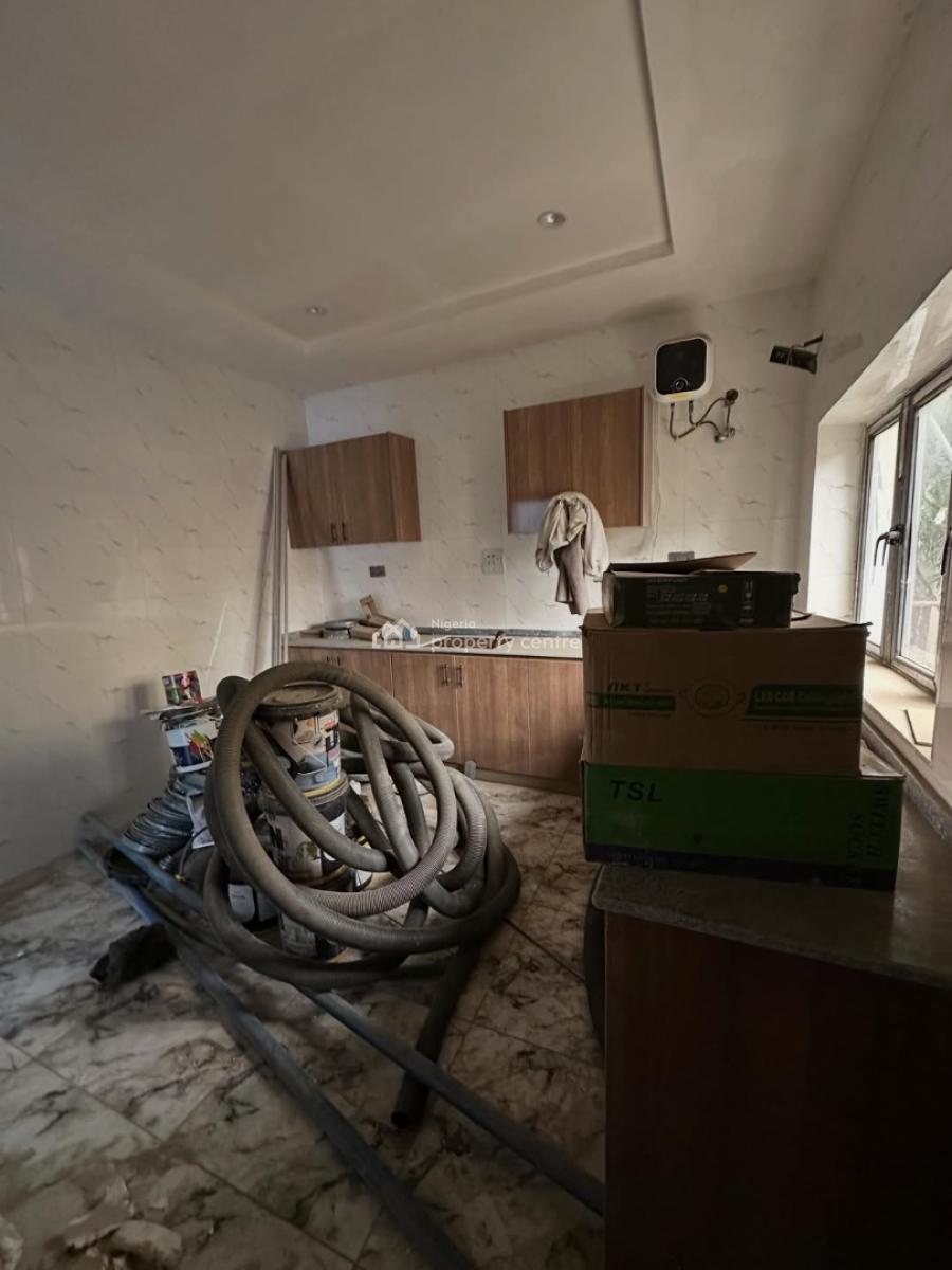 New 4 Bedroom Terrace Duplex + Boys Quarters     3 Living Rooms, Utako, Abuja, Terraced Duplex for Sale
