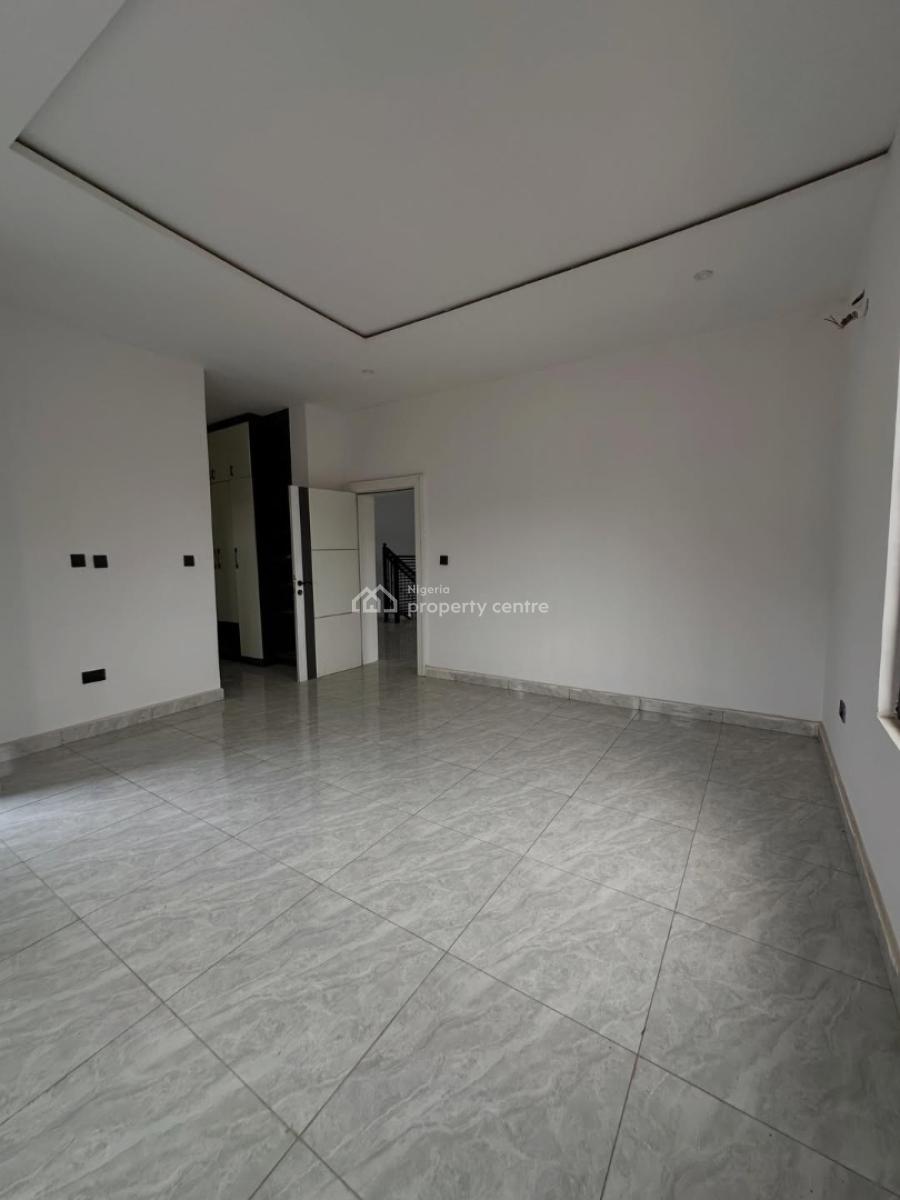New 4 Bedroom Semi Detached Duplex + Boys Quarters     2 Living Rooms, Jahi, Abuja, Semi-detached Duplex for Sale