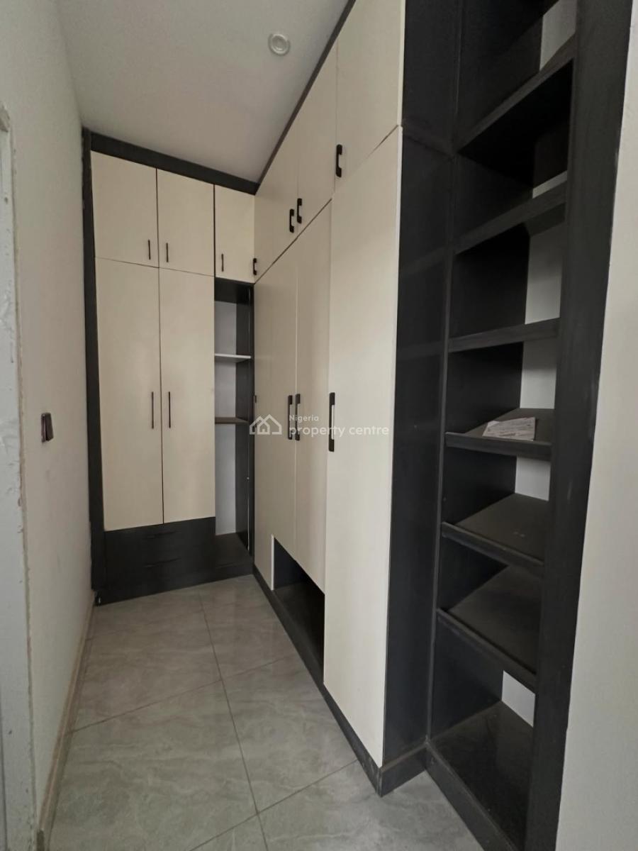 New 4 Bedroom Semi Detached Duplex + Boys Quarters     2 Living Rooms, Jahi, Abuja, Semi-detached Duplex for Sale