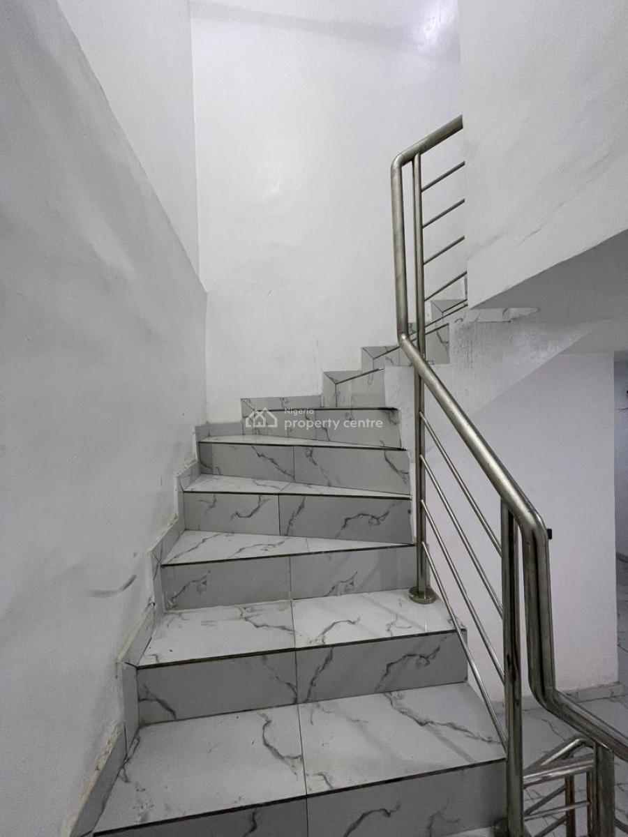4 Bedroom Terrace Duplex with a Bq, Swimming Pool and Gym, Chevron, Lekki, Lagos, Flat / Apartment for Sale