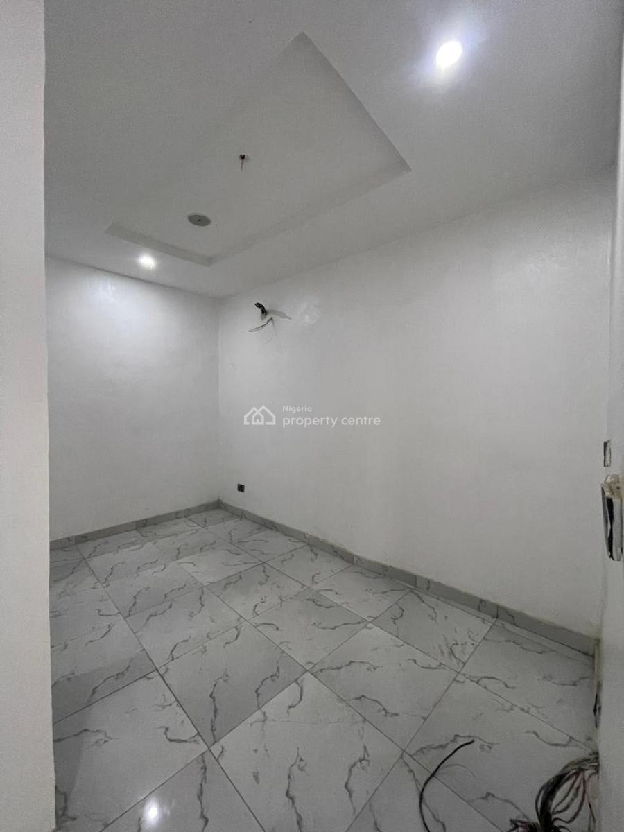 4 Bedroom Terrace Duplex with a Bq, Swimming Pool and Gym, Chevron, Lekki, Lagos, Flat / Apartment for Sale