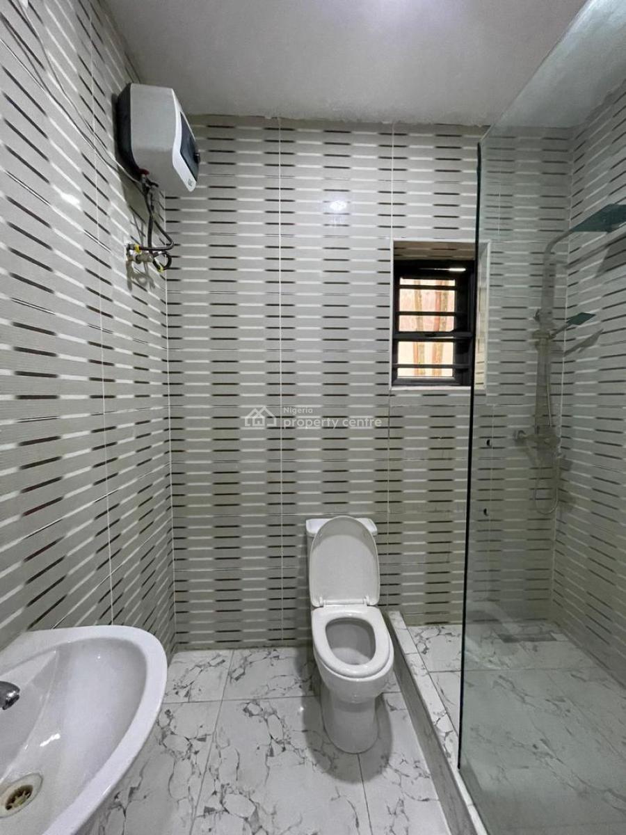 4 Bedroom Terrace Duplex with a Bq, Swimming Pool and Gym, Chevron, Lekki, Lagos, Flat / Apartment for Sale
