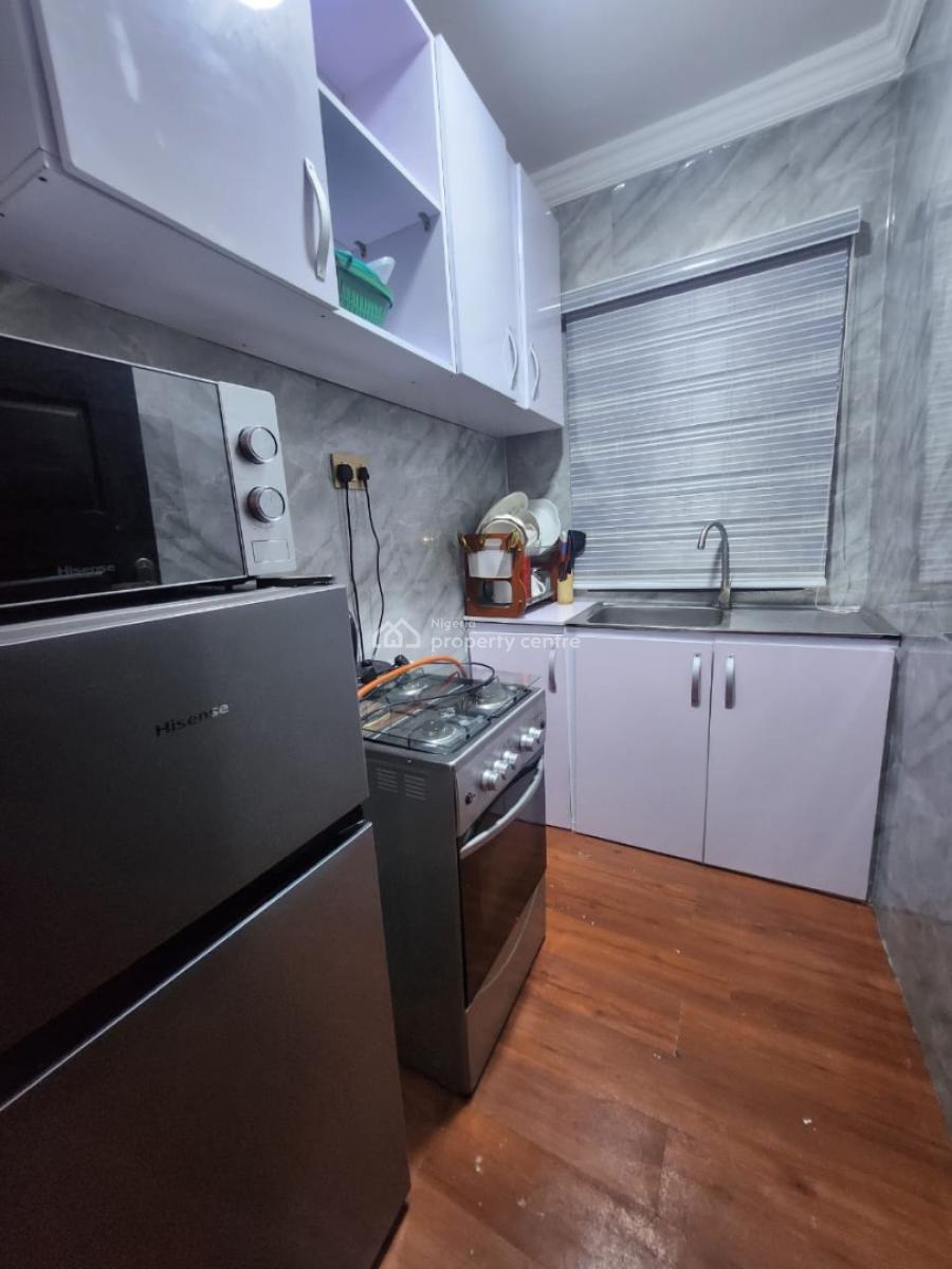 2 Bedrooms Fully Furnished Apartment, Ogudu, Lagos, Flat / Apartment for Rent