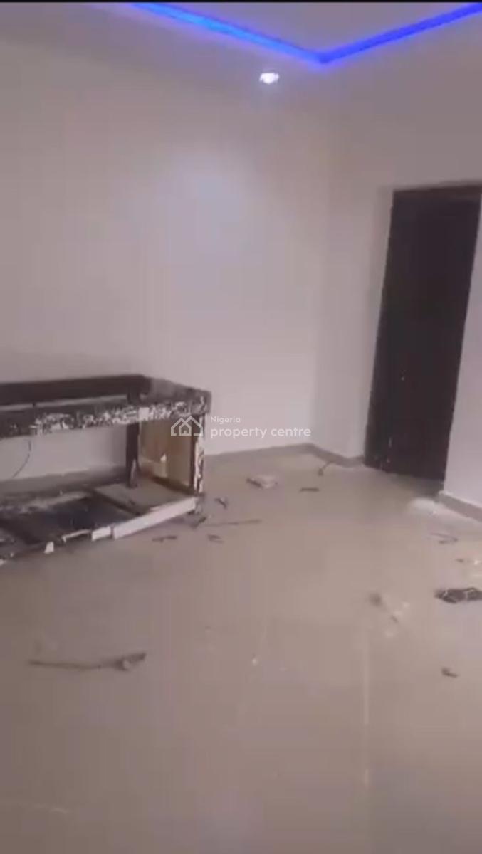 Renovated 3 Bedroom Up and Ground Flat, Pedro, Gbagada, Lagos, House for Rent