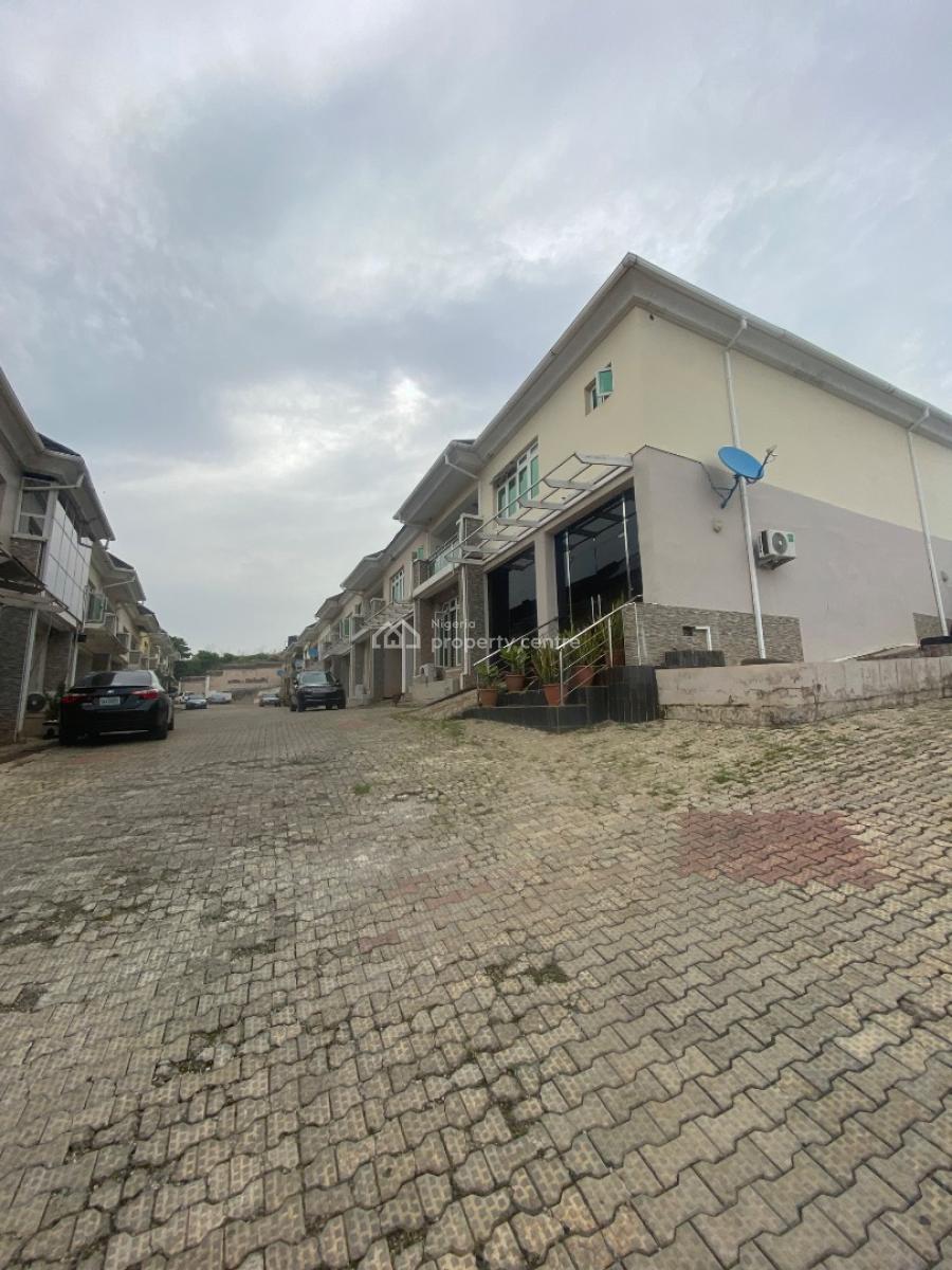3 Bedroom Terrace Duplex with a Bq, Jose Marti Crescent, Asokoro District, Abuja, Flat / Apartment for Rent