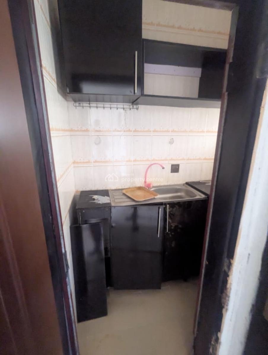 Standard Selfcon at Ikate with 24hrs Light, Serene and Well Secured, Ikate Elegushi, Lekki, Lagos, Self Contain (single Rooms) for Rent