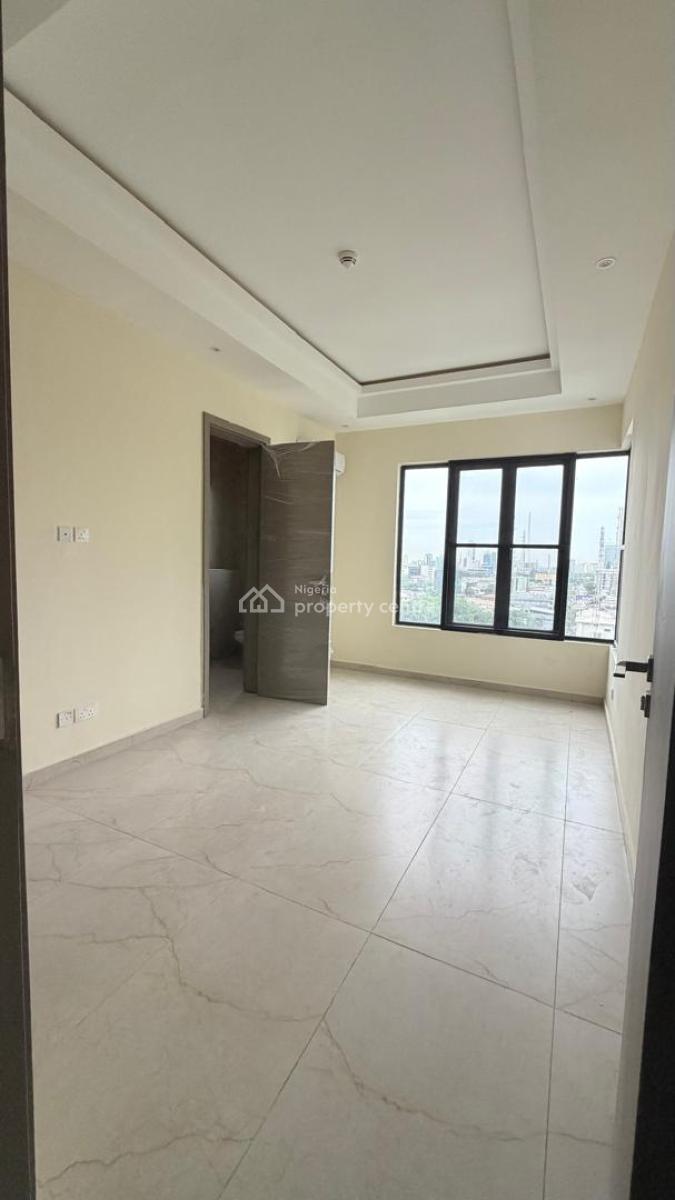 Luxury 3- Bedroom Apartment with Pool & Gym, Victoria Island (vi), Lagos, Flat / Apartment for Sale
