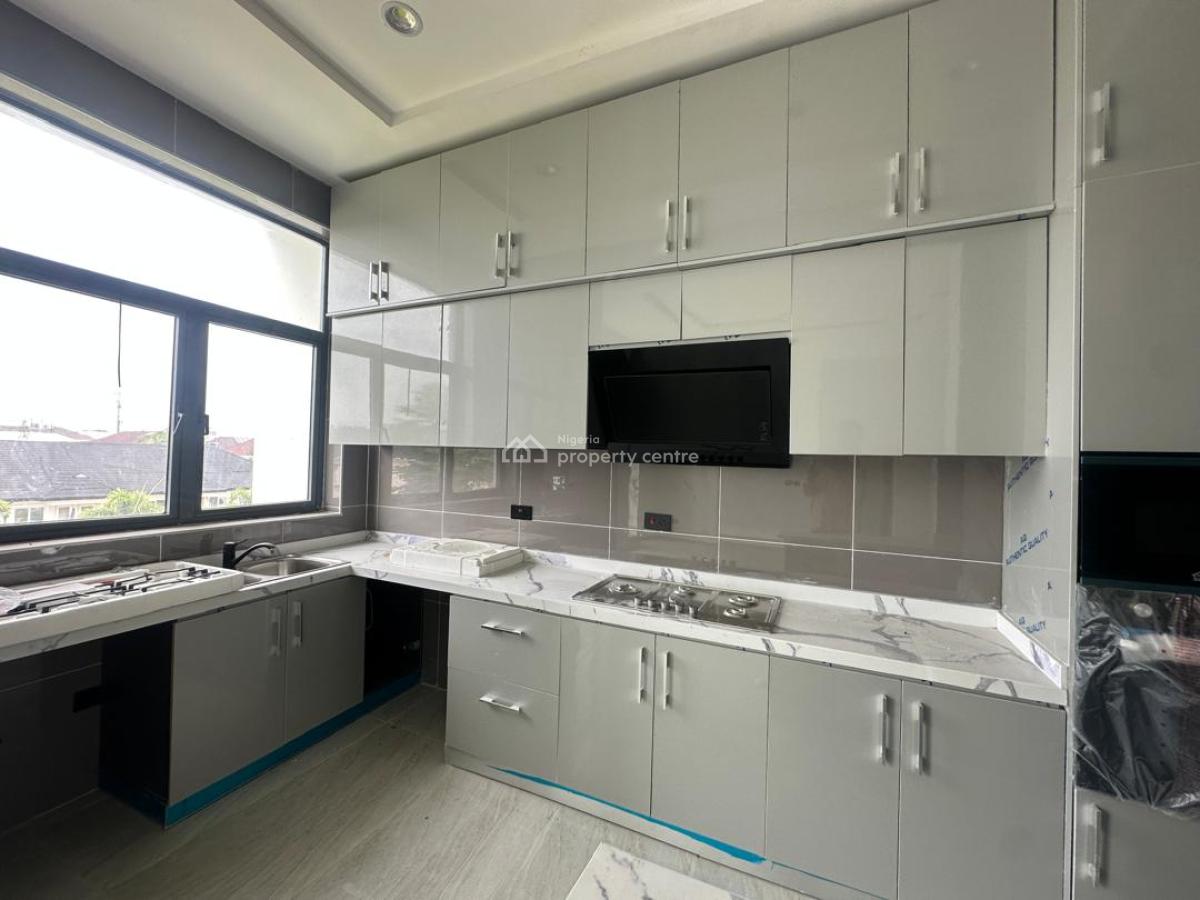 Brand New 2 Bedroom Apartment, Lekki Phase 1, Lekki, Lagos, Flat / Apartment for Rent