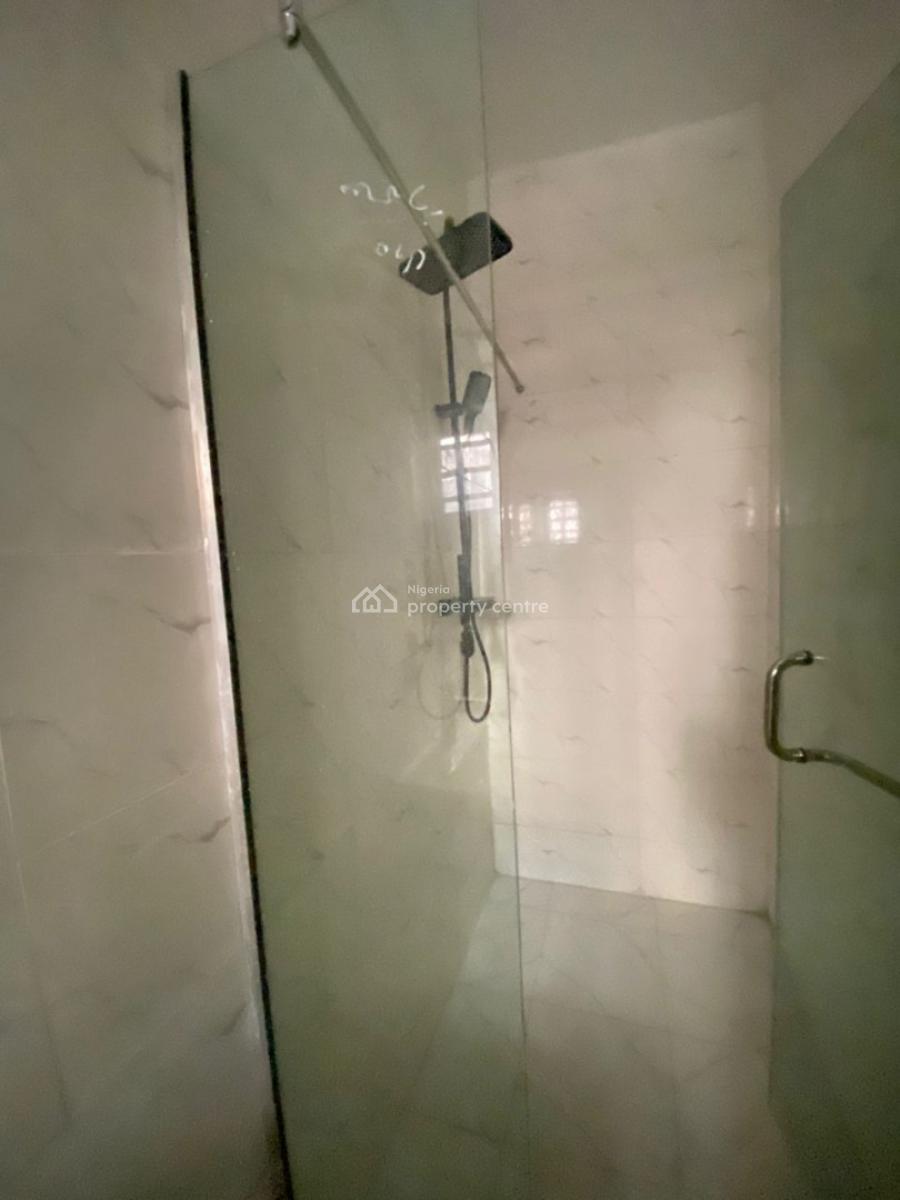 a Contemporary 2 Bedroom Apartment with a Gym, Abraham Adesanya, Ajah, Lagos, Flat / Apartment for Sale