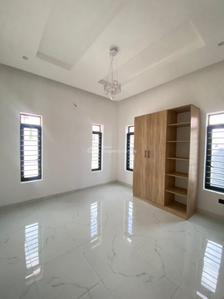 an Excellent 2 Bedroom Apartment in a Serene Location, Abraham Adesanya, Ajah, Lagos, Flat / Apartment for Sale