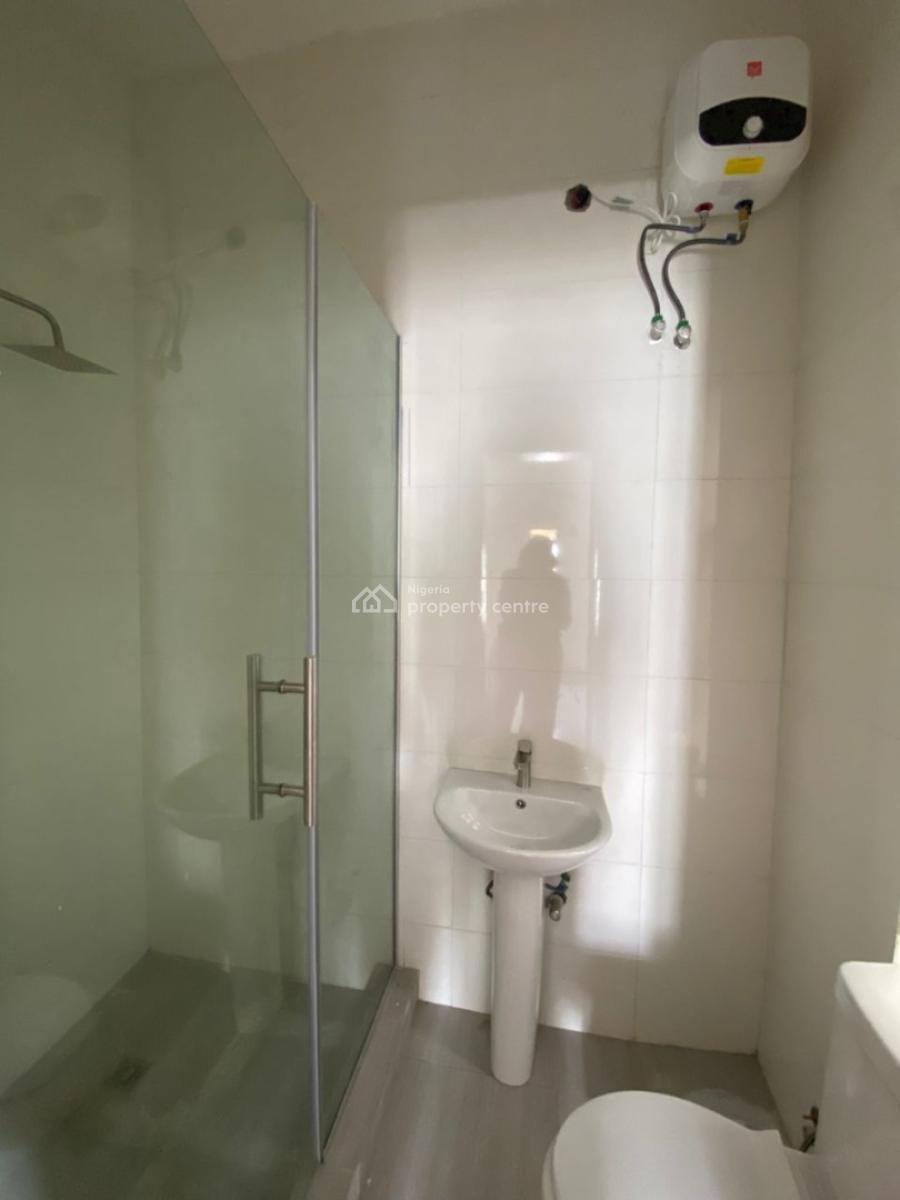 an Excellent 2 Bedroom Apartment in a Serene Location, Abraham Adesanya, Ajah, Lagos, Flat / Apartment for Sale