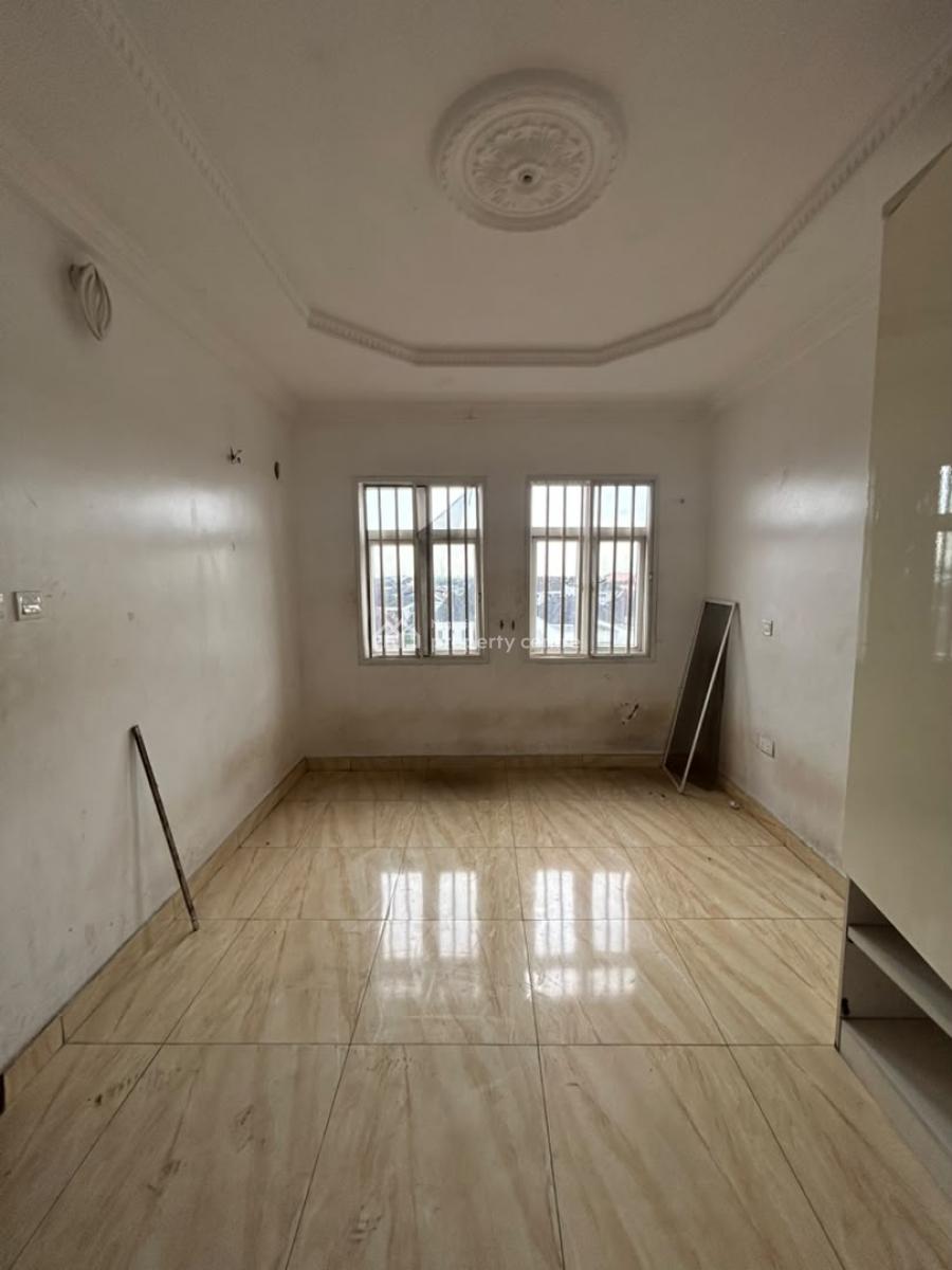 3 Bedroom Serviced Apartment in Osapa, Lekki, Osapa, Lekki, Lagos, Flat / Apartment for Sale