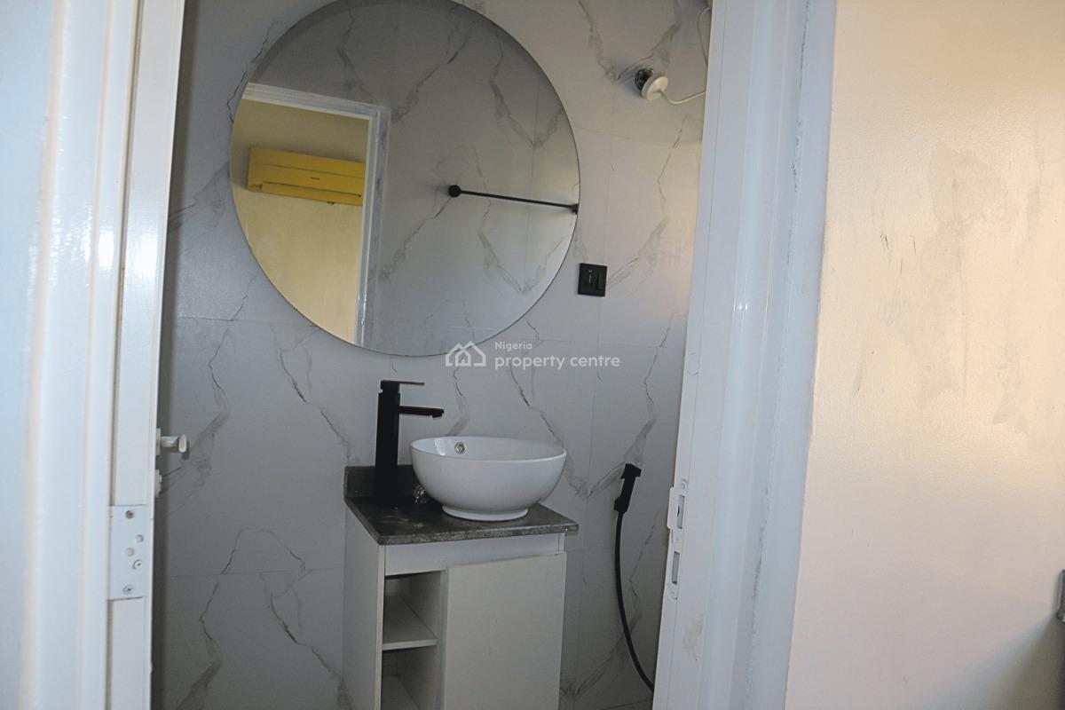 Stylish Studio Apartment, Close to Imax Cinema, Lekki Phase 1, Lekki, Lagos, Self Contain (single Rooms) for Rent