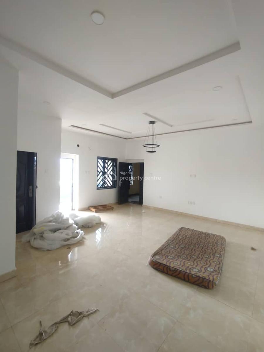 Spacious 2 Bedroom Flat on The First Floor, Jahi, Abuja, Flat / Apartment for Rent