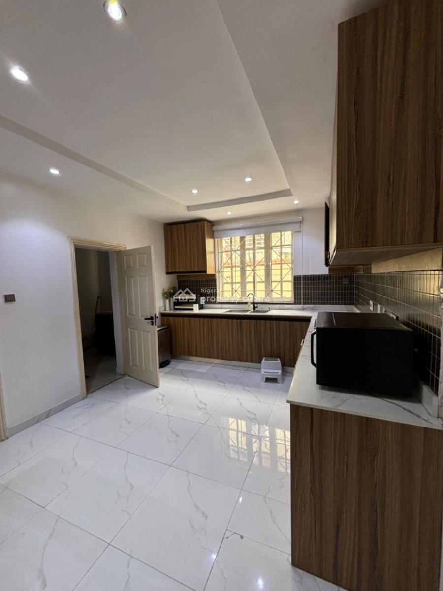 Unfurnished 3 Bedroom Apartment with a Bq, Swimming Pool and Gym., Oniru, Victoria Island (vi), Lagos, Flat / Apartment for Rent
