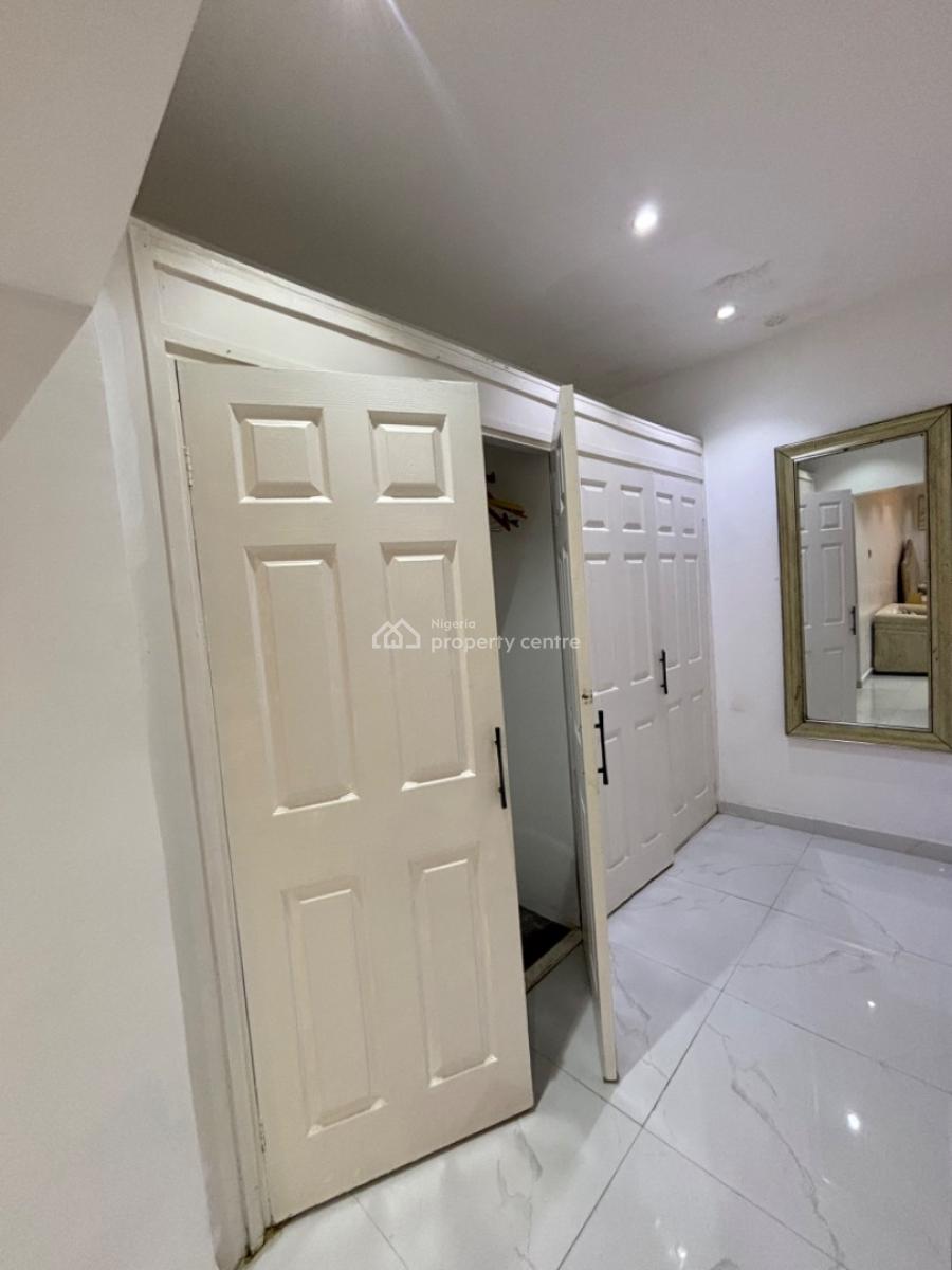 Unfurnished 3 Bedroom Apartment with a Bq, Swimming Pool and Gym., Oniru, Victoria Island (vi), Lagos, Flat / Apartment for Rent