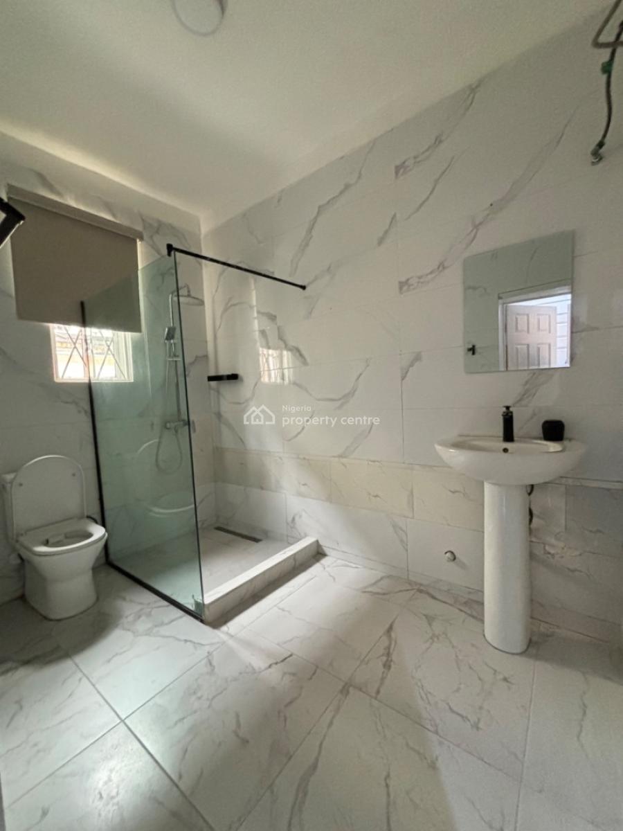 Unfurnished 3 Bedroom Apartment with a Bq, Swimming Pool and Gym., Oniru, Victoria Island (vi), Lagos, Flat / Apartment for Rent