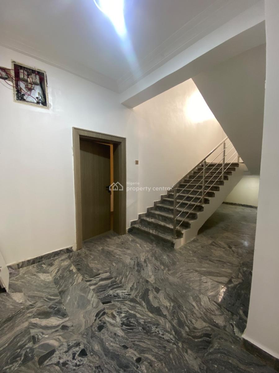 5 Bedroom Duplex with 2 Bq in Guzape Main, Guzape, Guzape District, Abuja, Detached Duplex for Sale