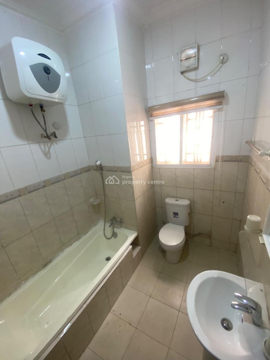 5 Bedroom Duplex with 2 Bq in Guzape Main, Guzape, Guzape District, Abuja, Detached Duplex for Sale