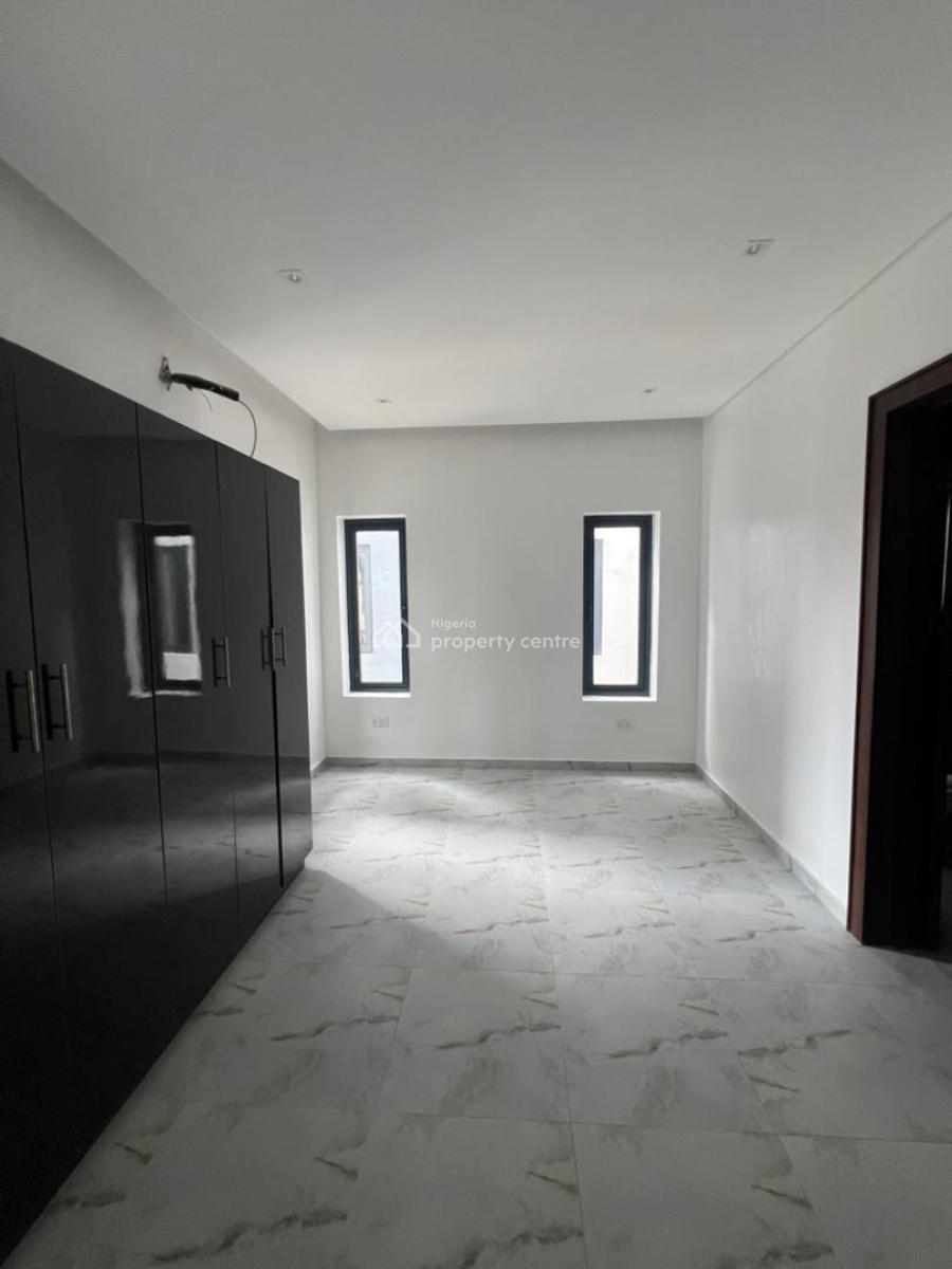 Luxurious 6 Bedroom Fully Detached Home ., Lekki Phase 1, Lekki, Lagos, Detached Duplex for Sale