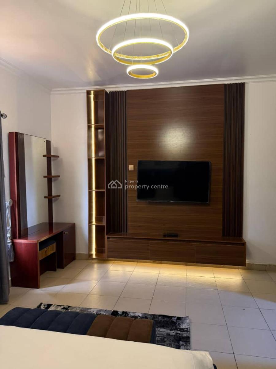 Fully Furnished & Serviced Luxury 3 Bedrooms Flat in a Service Estate, Cromwell Court Estate Chevron Drive, Lekki, Lagos, Flat / Apartment for Rent