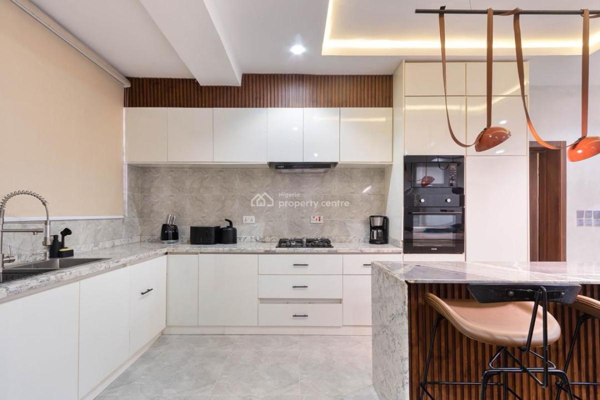 Luxury 3 Bedroom Apartment, Lekki Phase 1, Lekki, Lagos, Flat / Apartment Short Let