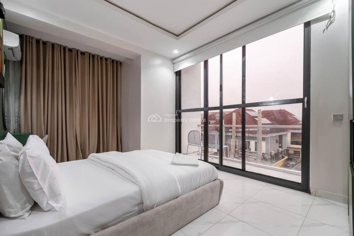 Luxury 3 Bedroom Apartment, Lekki Phase 1, Lekki, Lagos, Flat / Apartment Short Let