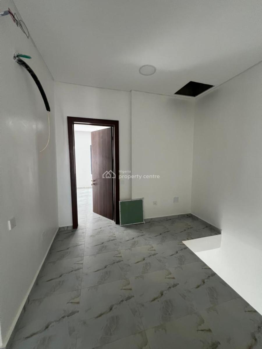 4 Bedroom Semi Detached Home., Lekki Phase 1, Lekki, Lagos, Semi-detached Duplex for Sale