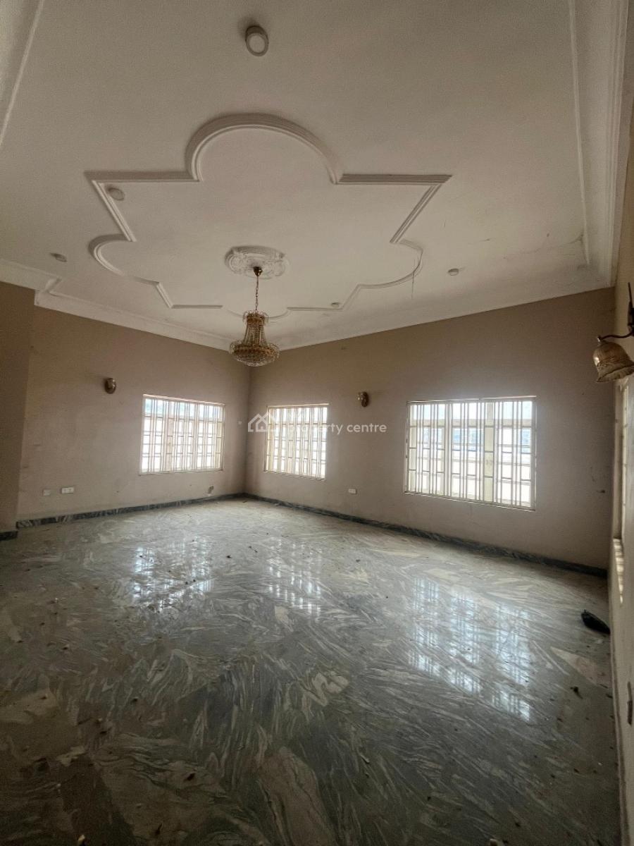 5 Bedrooms Duplex with 2 Bq, Guzape District, Abuja, Detached Duplex for Sale