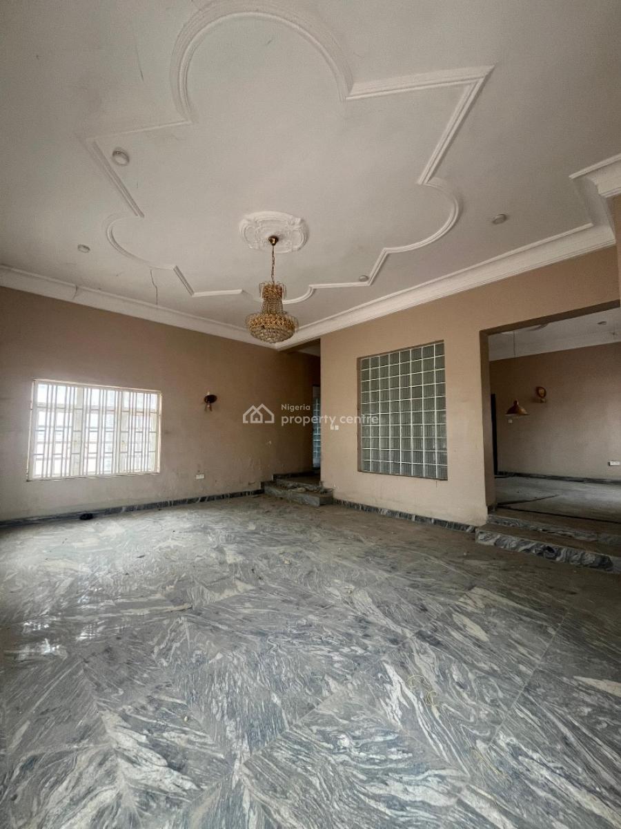 5 Bedrooms Duplex with 2 Bq, Guzape District, Abuja, Detached Duplex for Sale