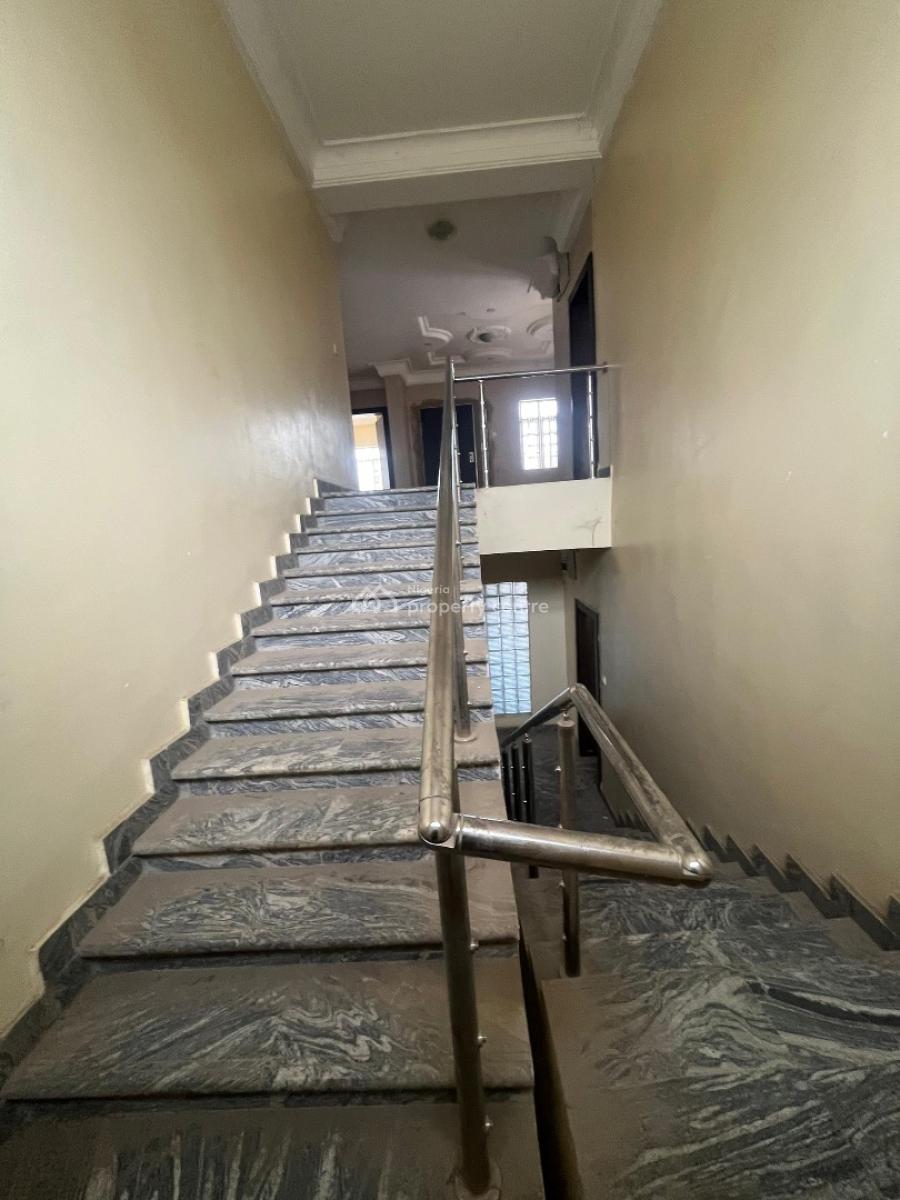 5 Bedrooms Duplex with 2 Bq, Guzape District, Abuja, Detached Duplex for Sale