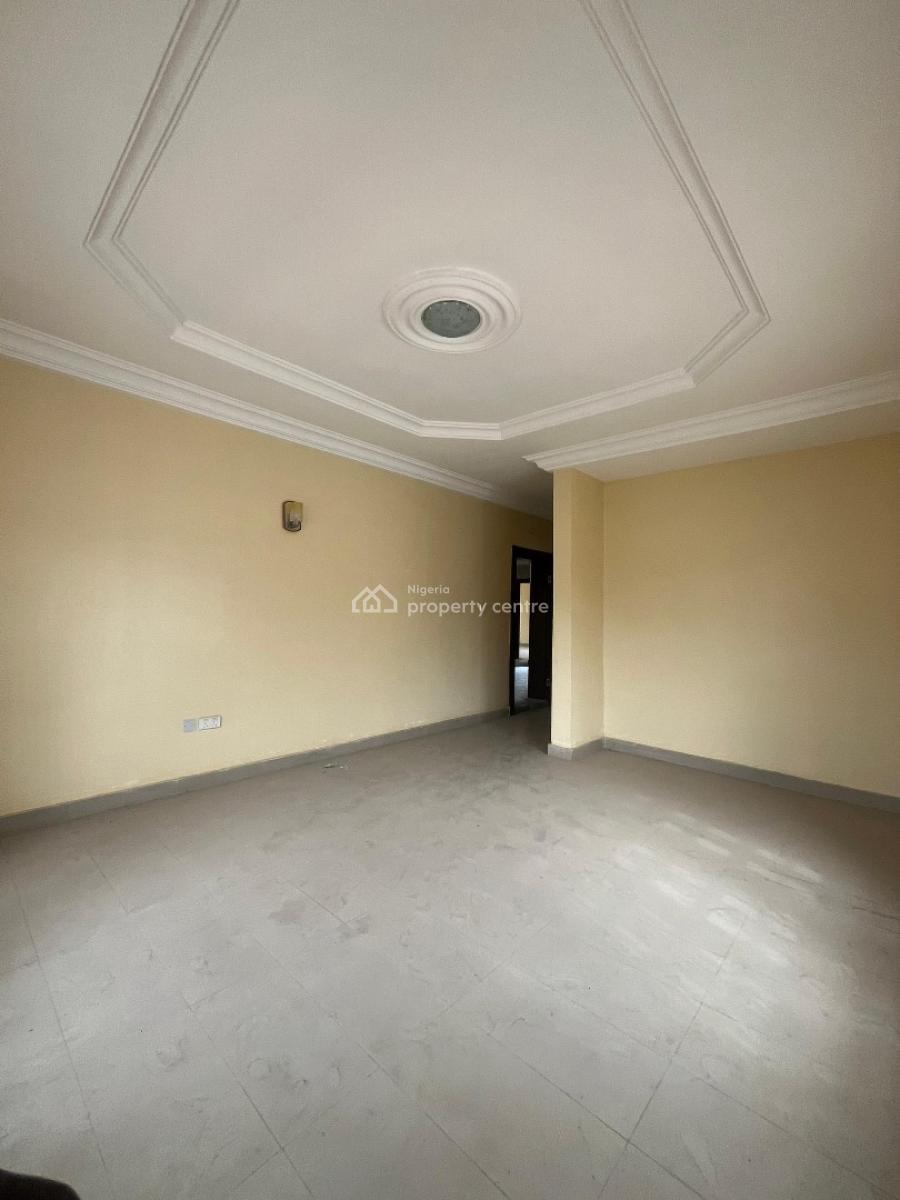 5 Bedrooms Duplex with 2 Bq, Guzape District, Abuja, Detached Duplex for Sale